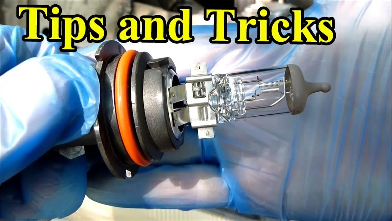 How to Replace a Headlight Bulb