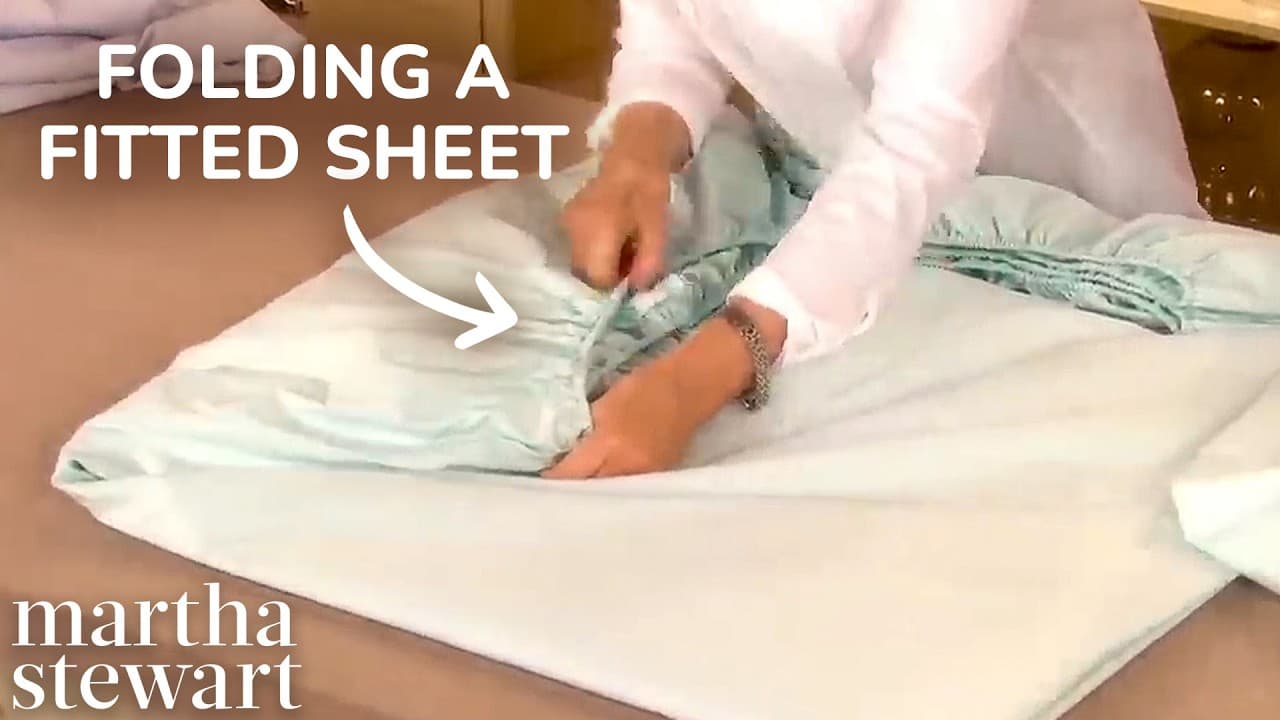 How to Fold a Fitted Sheet