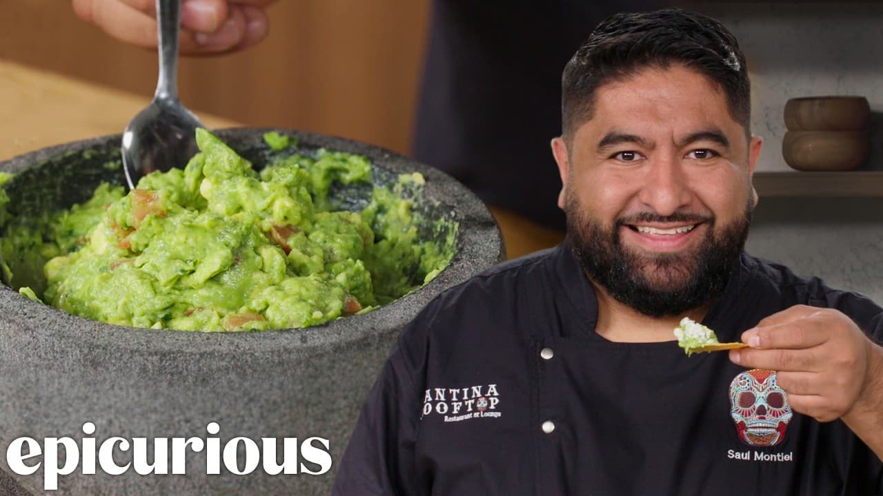 How to Make Guacamole: 9-Step Restaurant-Quality Recipe