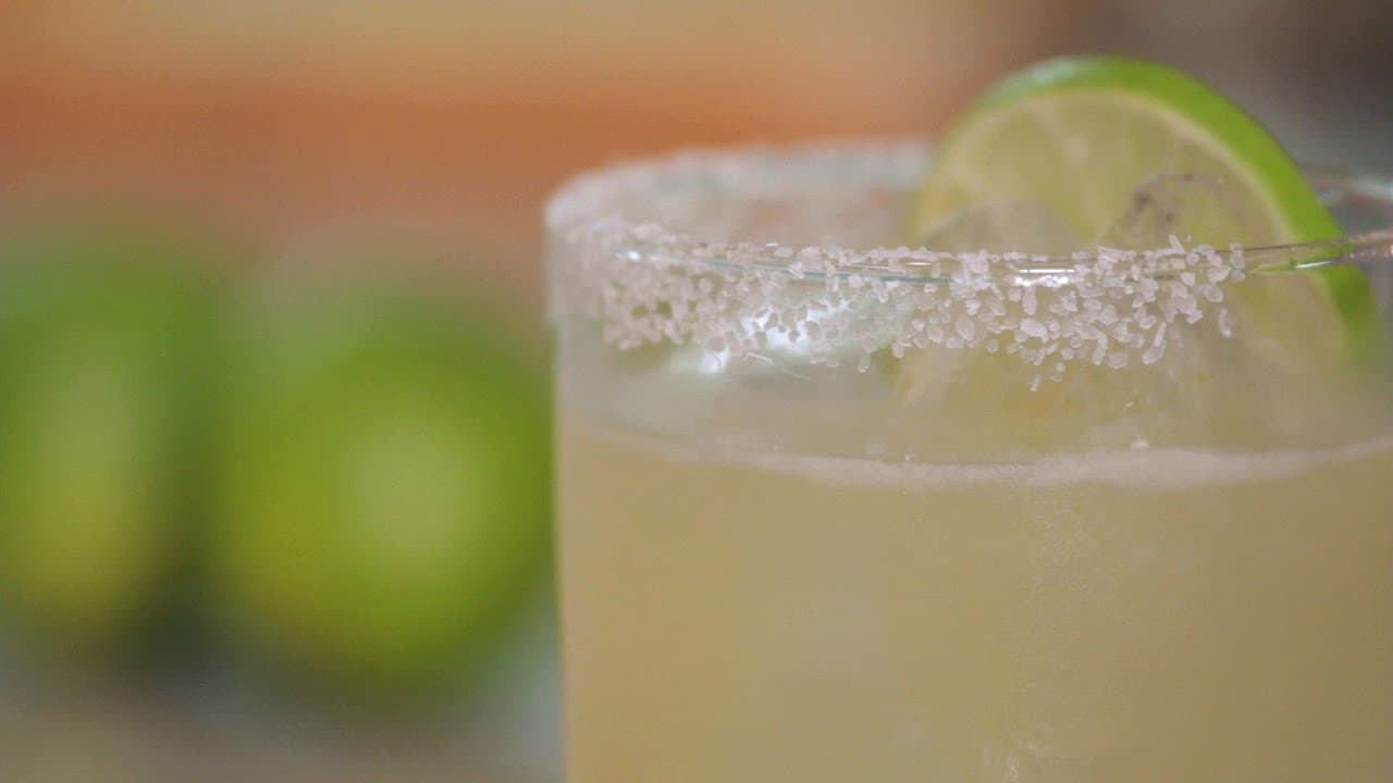 How to Make a Margarita