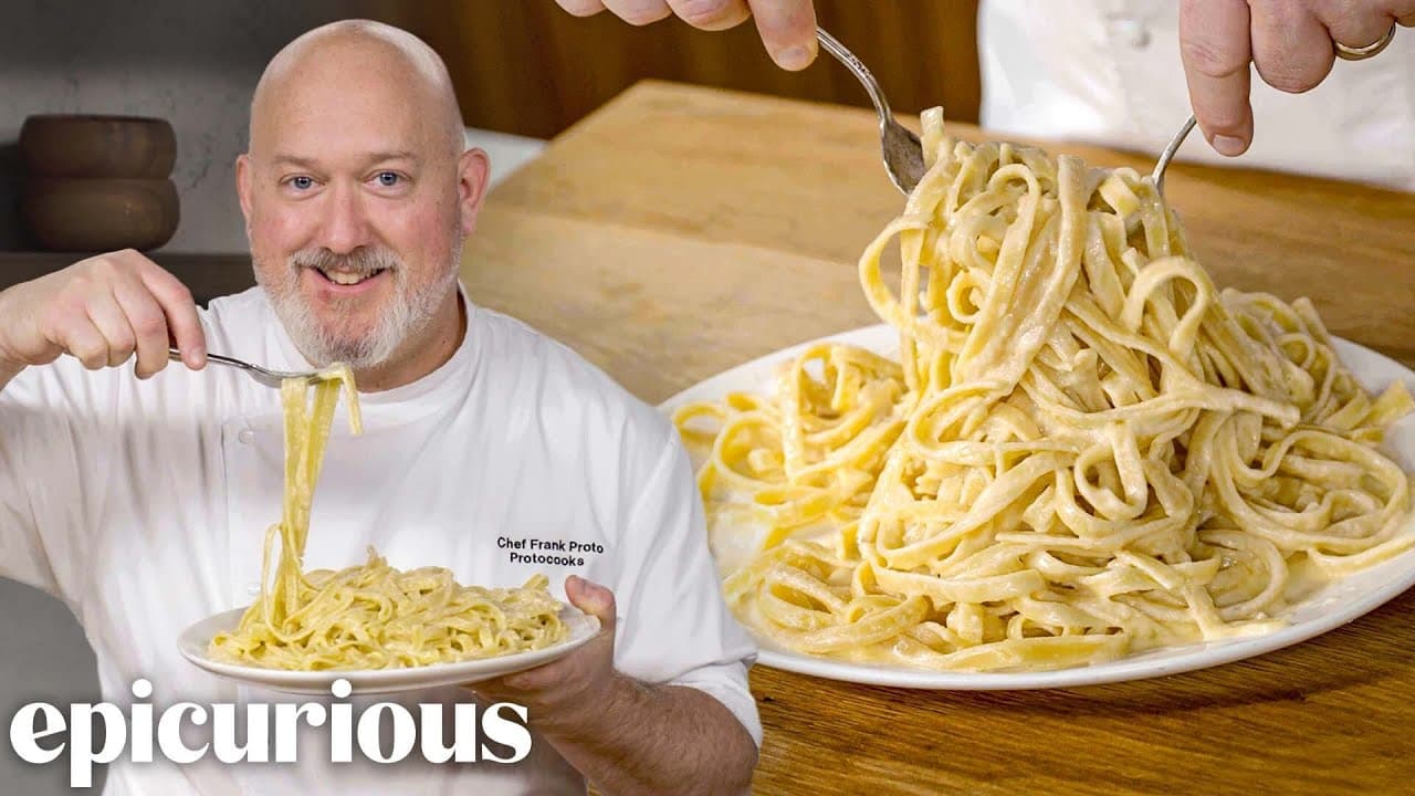 How to Make Alfredo Sauce (Authentic Italian Style)