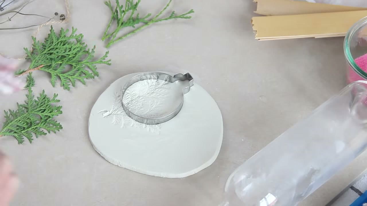 Step 4: Cut the Ornament Shape With a Cookie Cutter - How to Make Air Dry Clay Ornaments for Christmas