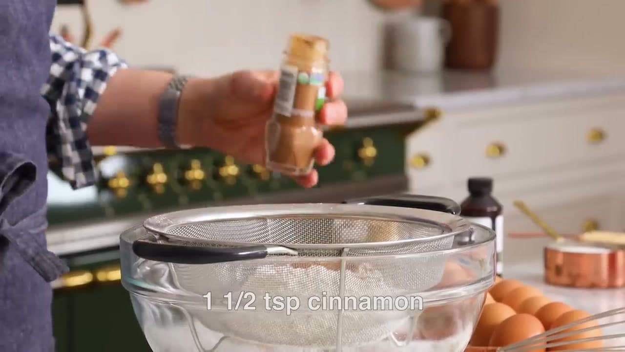Step 2: Whisk in the Warm Spices