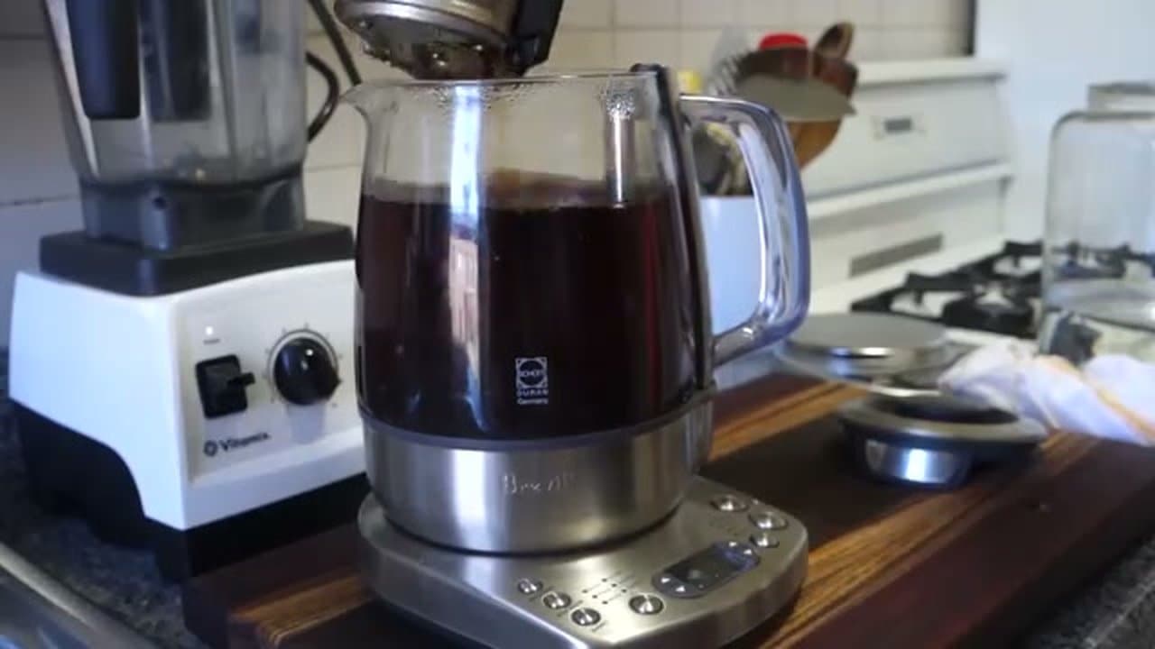 Step 3: Make the Sweet Tea Base