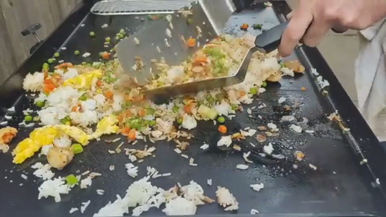 Step 6: Step 6: Cook Griddle Fried Rice