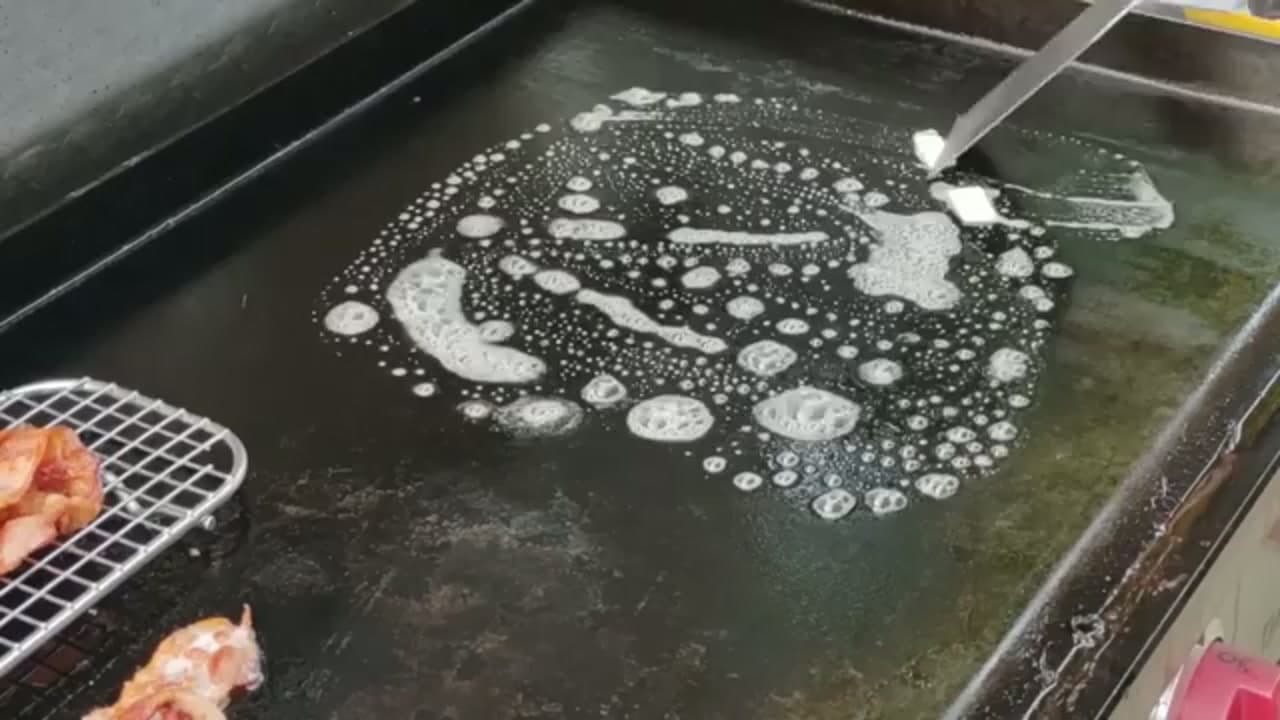 Step 7: Step 7: Scrape and Wash the Top
