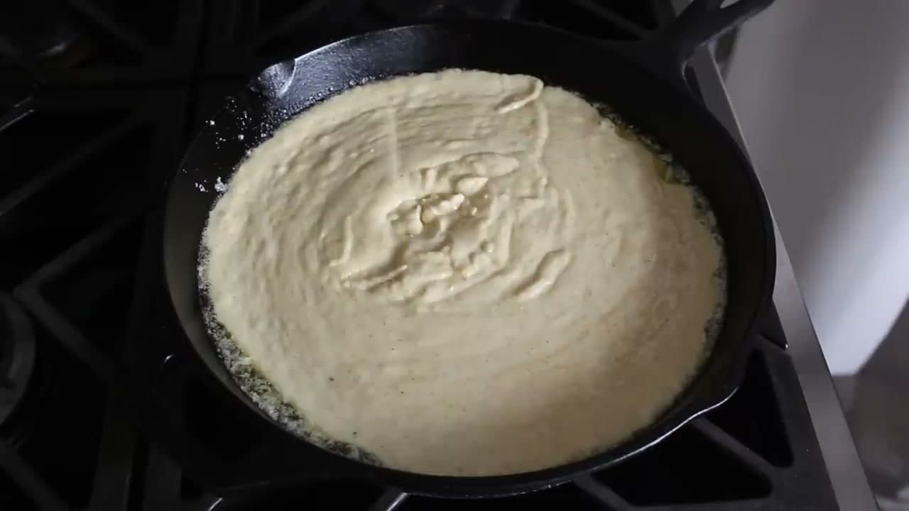 Step 6: Step 6: Pour the Batter into the Hot Skillet
