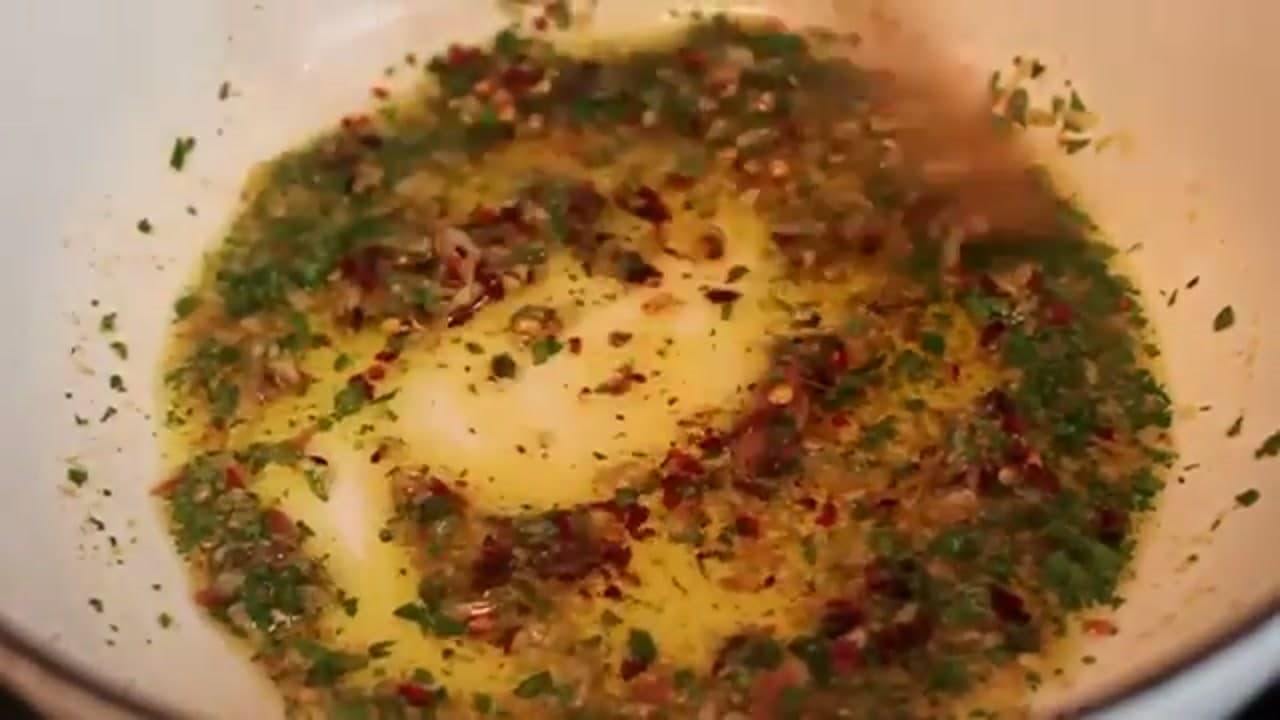 Step 4: Step 4: Add the Oregano and Chili Flakes
