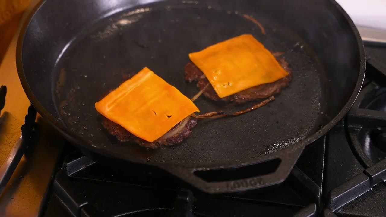 Step 6: Step 6: Flip, Cheese, and Steam the Melt