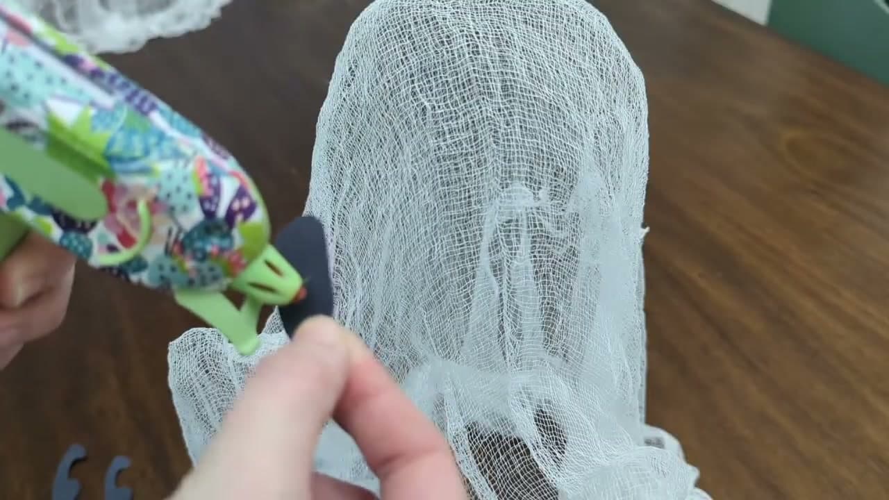 Step 8: Step 8: Add a No-Sew Paper or Felt Face