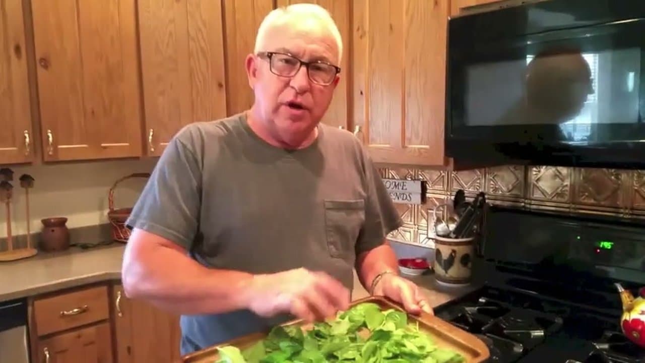 Step 3: Step 3: Spread the Leaves on Oven Trays