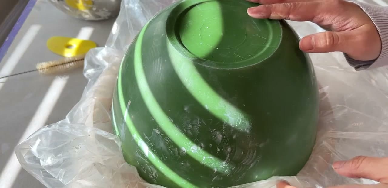 Step 8: Turn It Out of the Mould - How to Make a Coil Pot