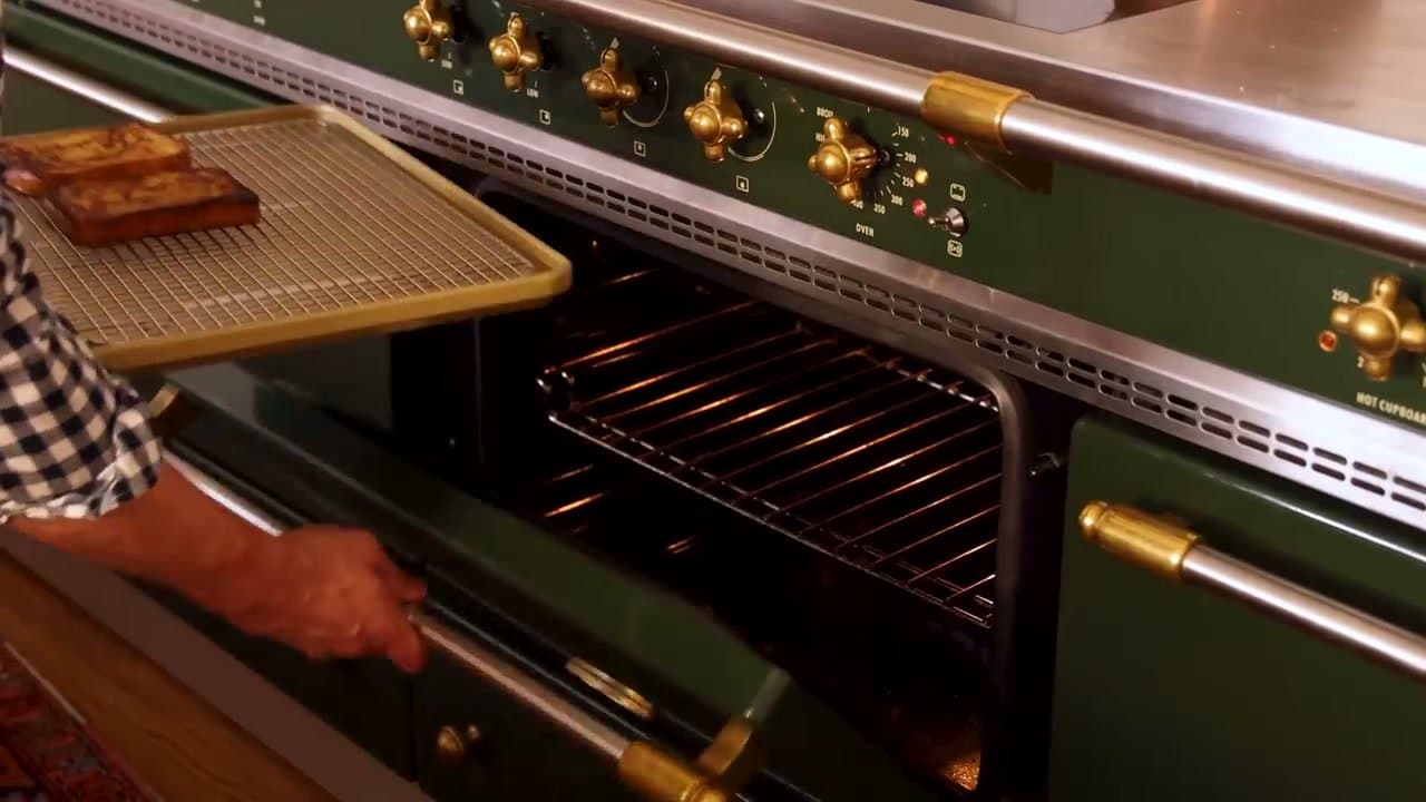Step 4: Set the Oven to 200°F to Hold Finished Slices