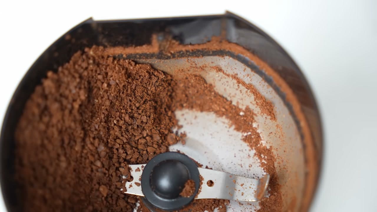 Step 3: Use a Burr Grinder If You Can - How to Use a French Press