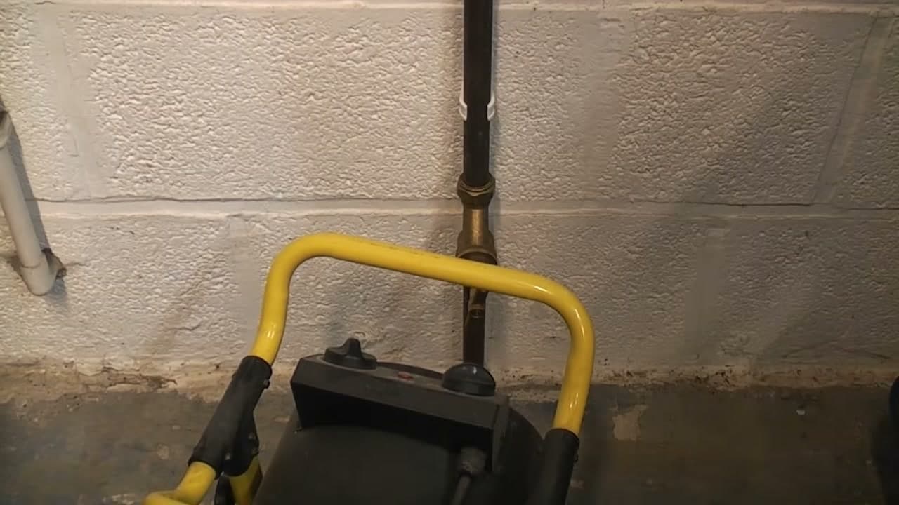Step 7: Aim a Fan Heater at the Frozen Section of Pipe - How to Thaw Frozen Pipes