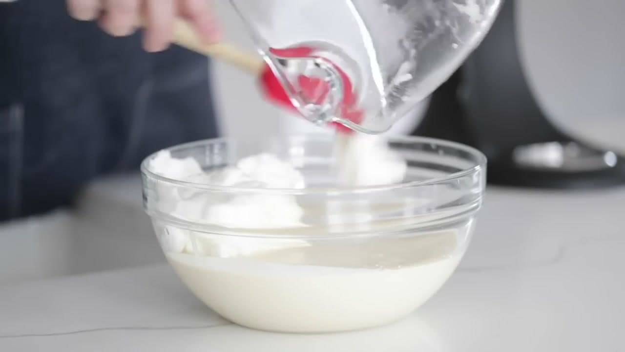 Step 7: Step 7: Fold in the Whites and Proof the Batter