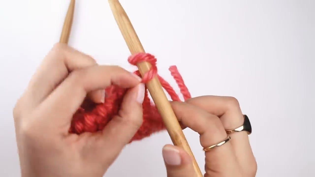 Step 7: Step 7: Pull the Tail Through to Lock It