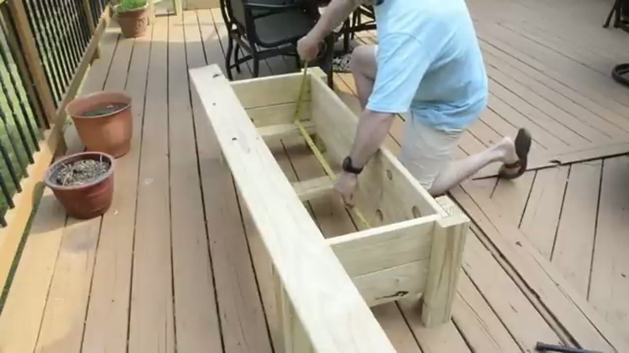 Step 7: Step 7: Cut and Fit the Bottom Boards