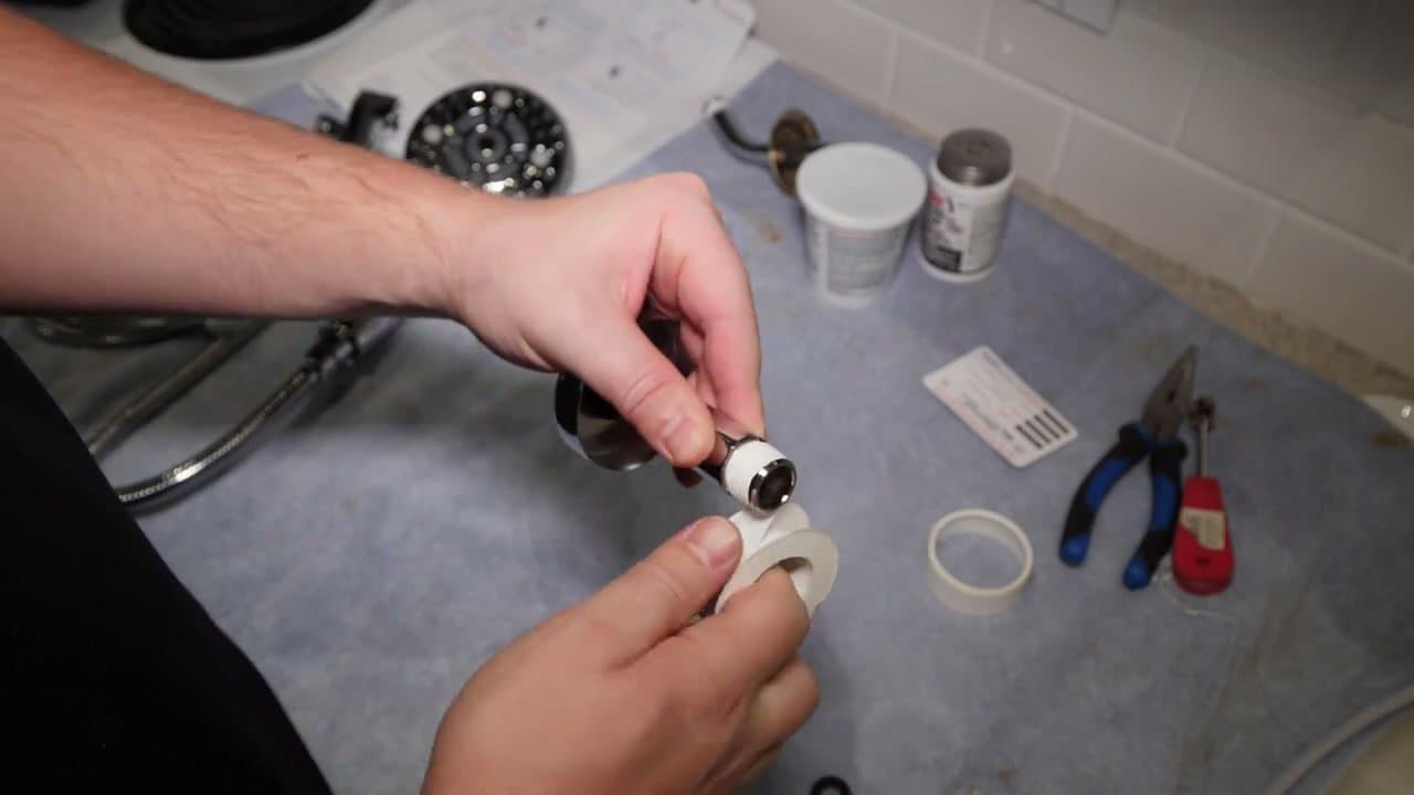 Step 4: Step 4: Wrap fresh plumber's tape clockwise on the threads