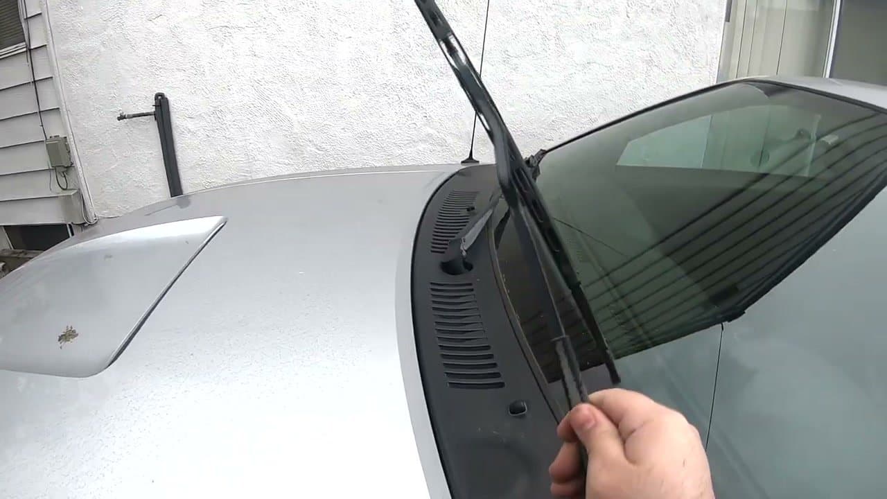 The finished result: How to Change Your Windshield Wipers