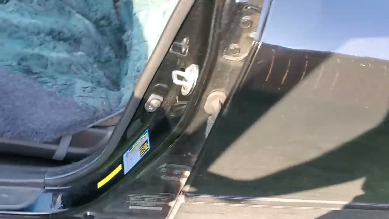 Step 1: Step 1: Find the Recommended PSI Sticker