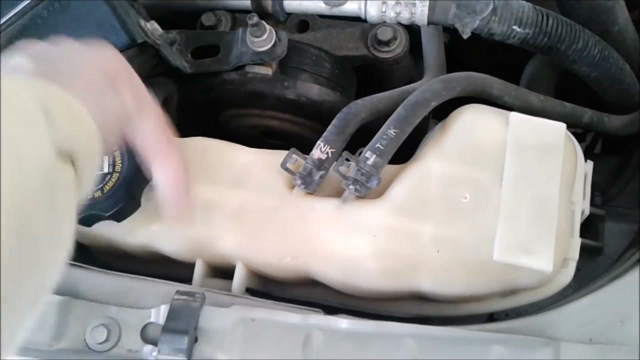 Step 3: Step 3: Wipe the Reservoir Clean