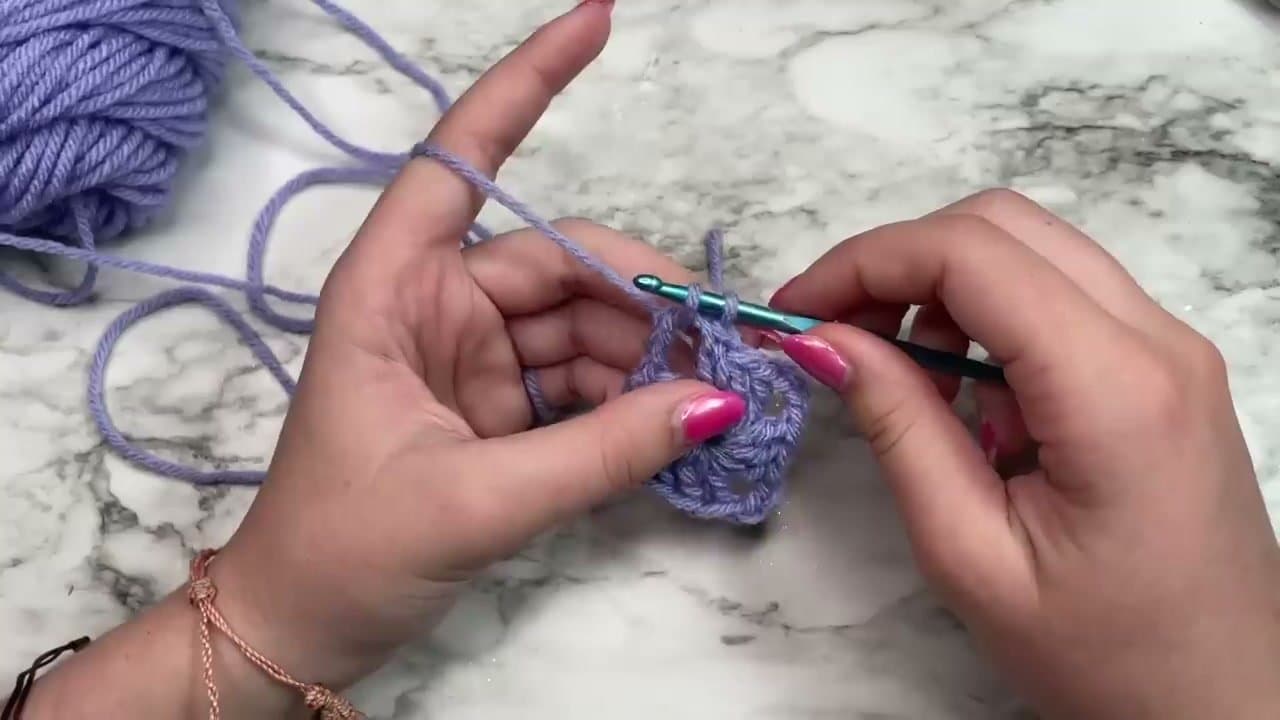 How to Crochet a Granny Square (Beginner Tutorial)