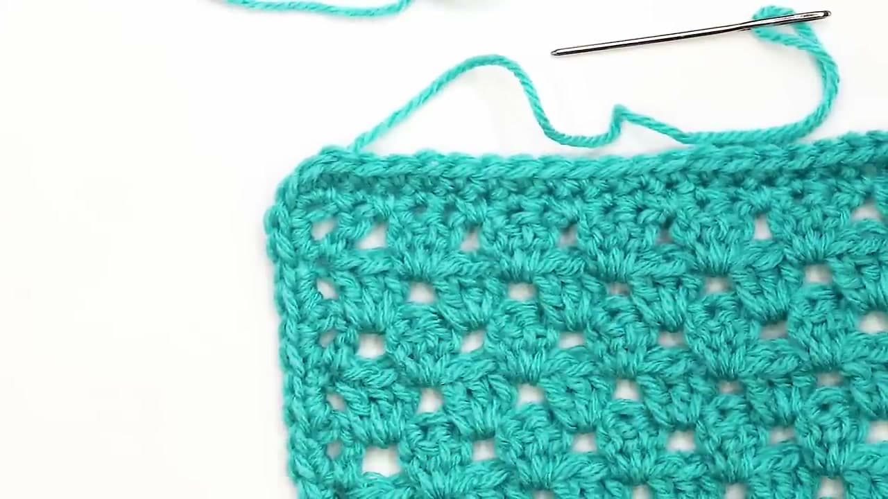 Step 9: Step 9: Fasten off with the invisible finish