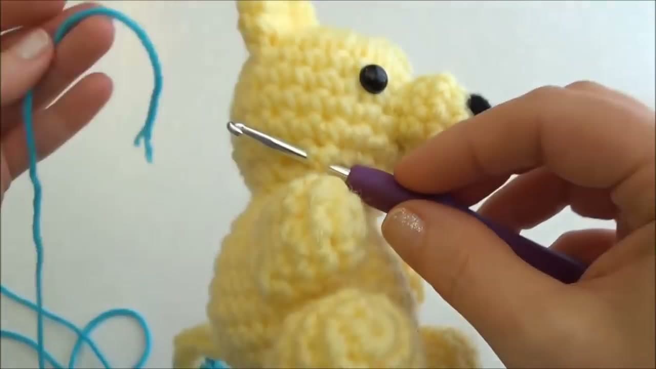 Step 3: Step 3: Add the Eyes and Stitch the Face