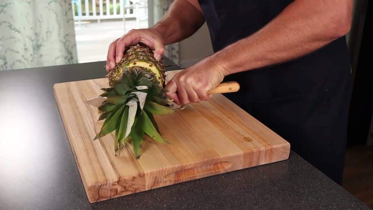 Step 1: Step 1: Cut off the leafy top