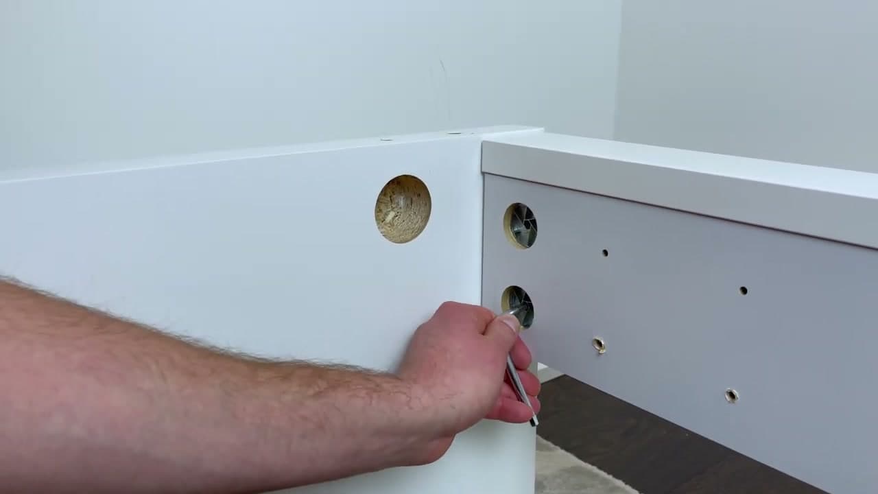 Step 7: Release the Footboard Cam-Locks
