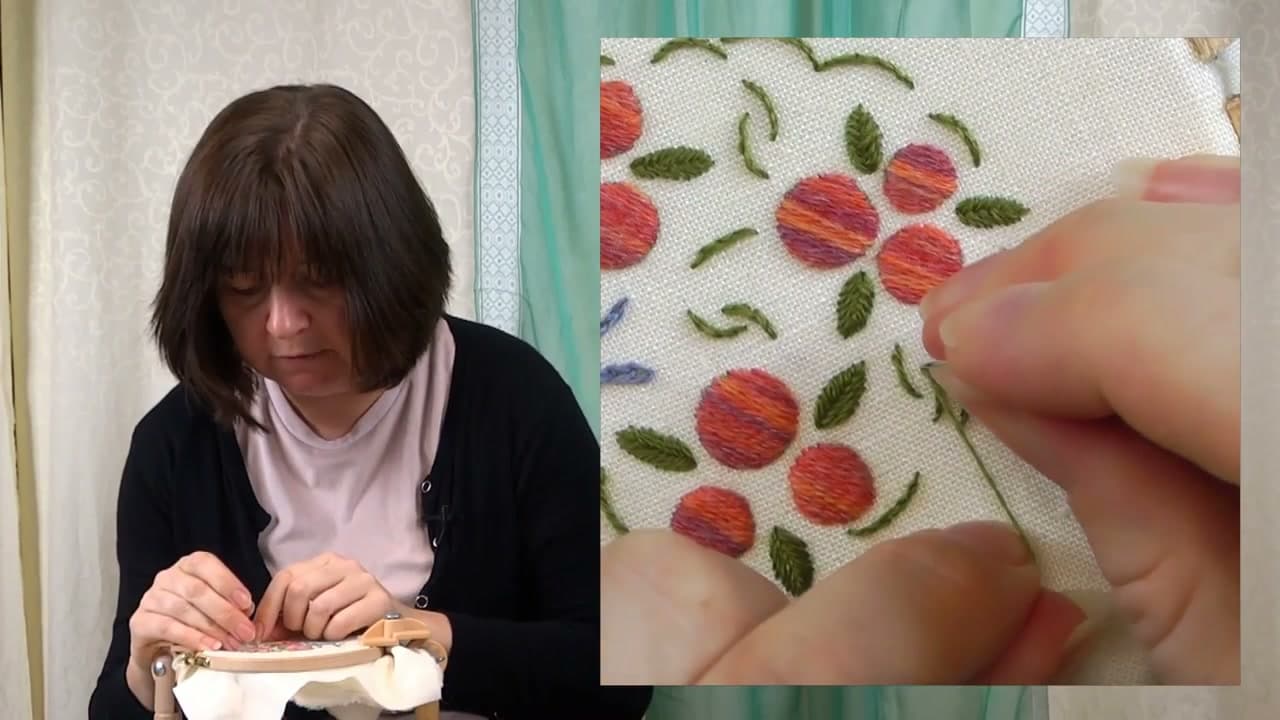 Step 6: Step 6: Try Outline Stitch by Flipping the Loop Left