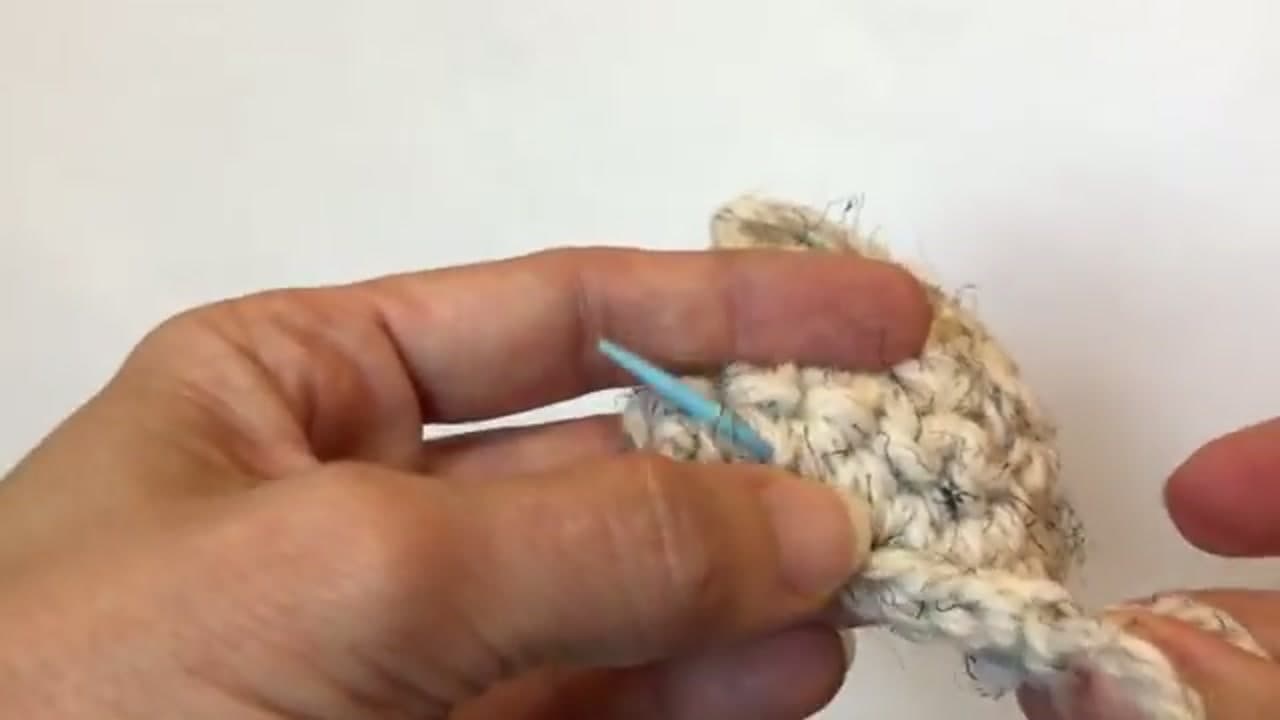 The finished result: How to Fasten Off Crochet (the Beginner-Friendly Way)