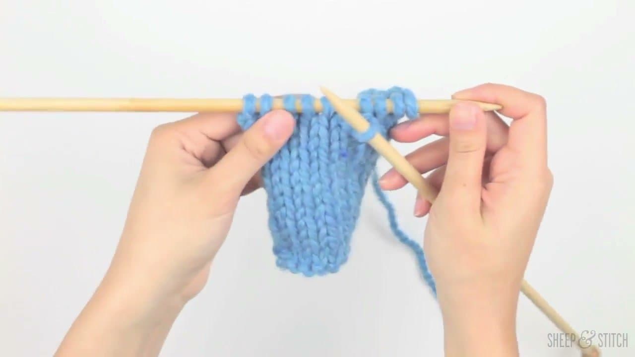 Step 6: Step 6: Slot the Stitch Back Onto the Needle