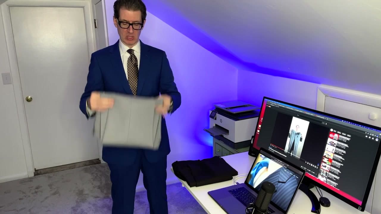 Step 5: Step 5: Fold the pants in half top-to-bottom
