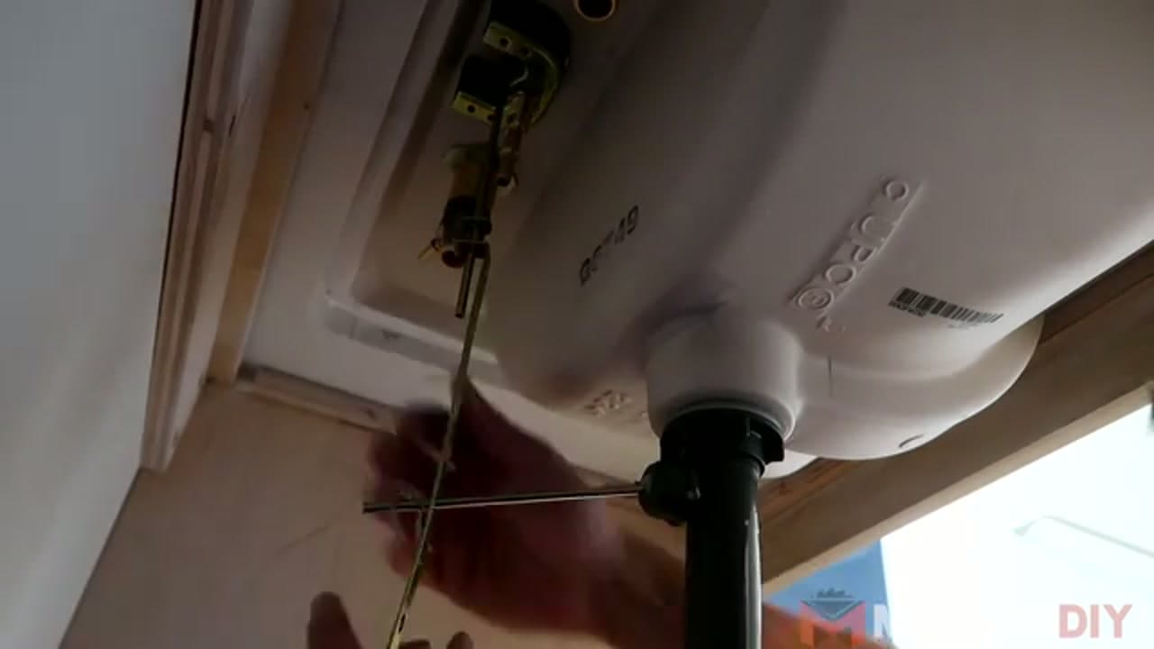 Step 5: Tighten the Drain and Connect the Lift Rod
