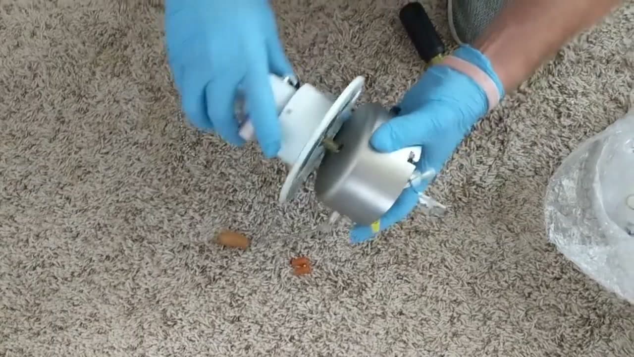 Step 5: Feed Light Kit Wires Through the Center