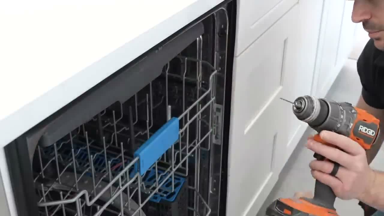 Step 6: Step 6: Anchor the Dishwasher to the Underside of the Counter