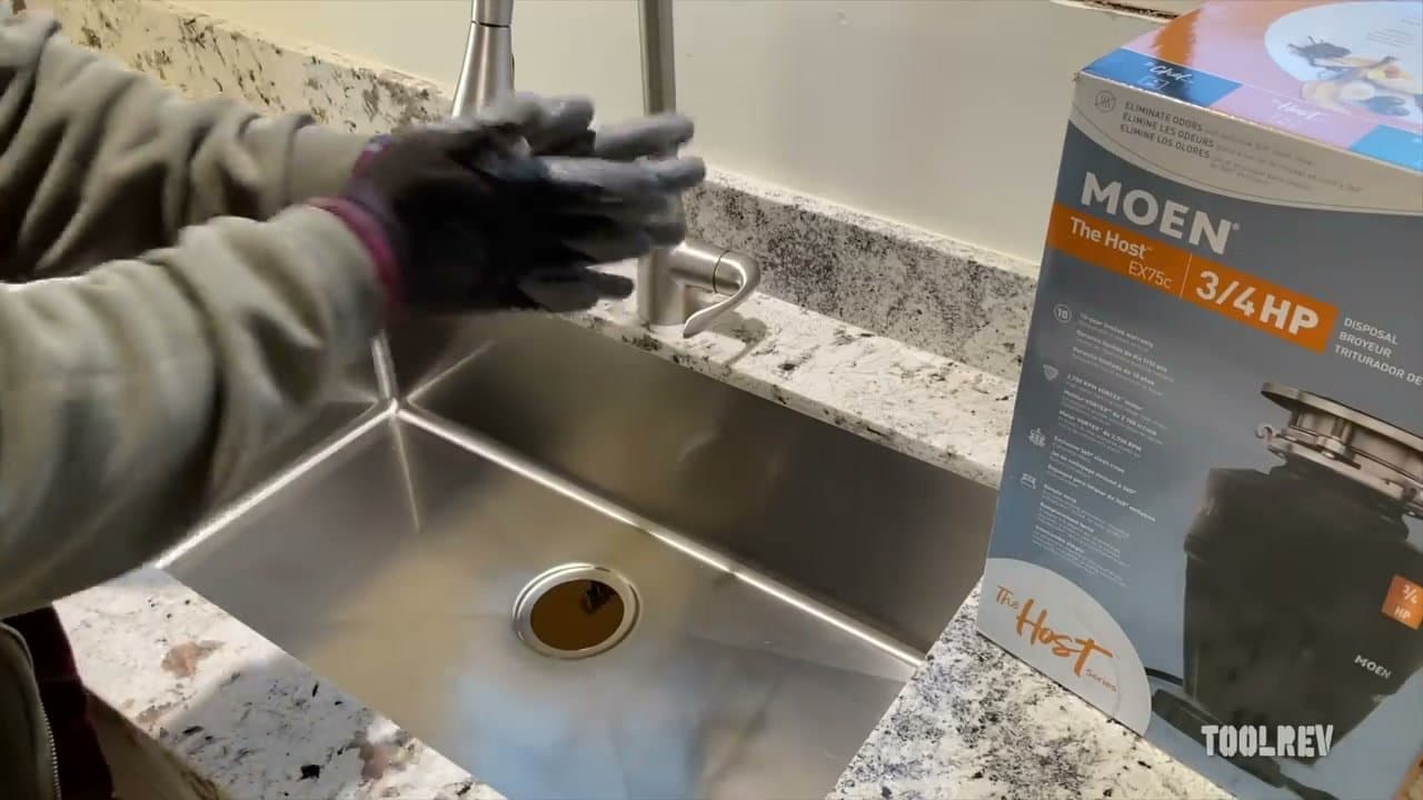 Step 3: Step 3: Apply Plumber's Putty to the Sink Flange