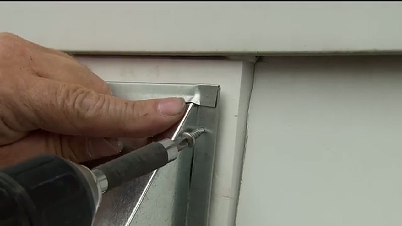Step 4: Step 4: Screw the Vent Cap to the Wall