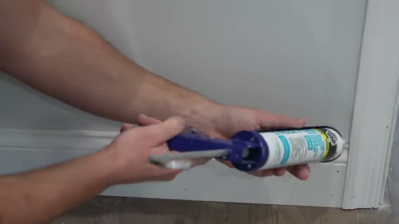 Step 7: Step 7: Caulk Gaps, Fill Nail Holes, and Touch Up Paint