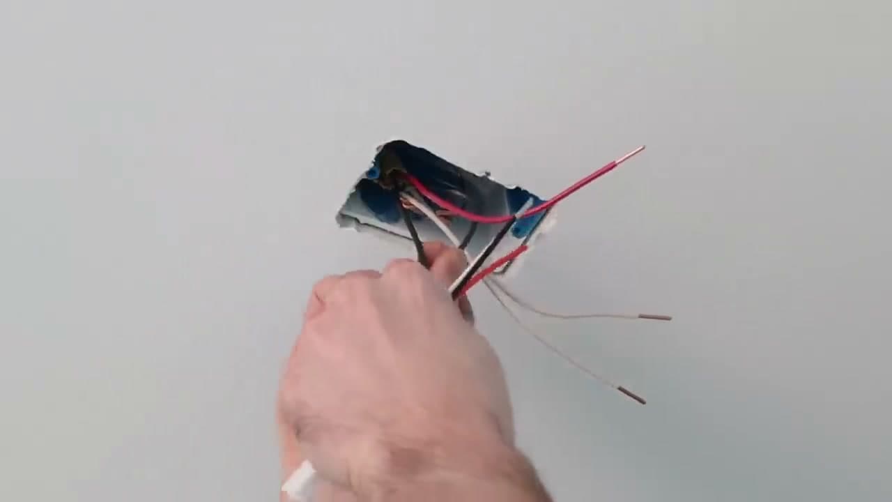 Step 4: Separate the Wires and Pre-Twist Each Color
