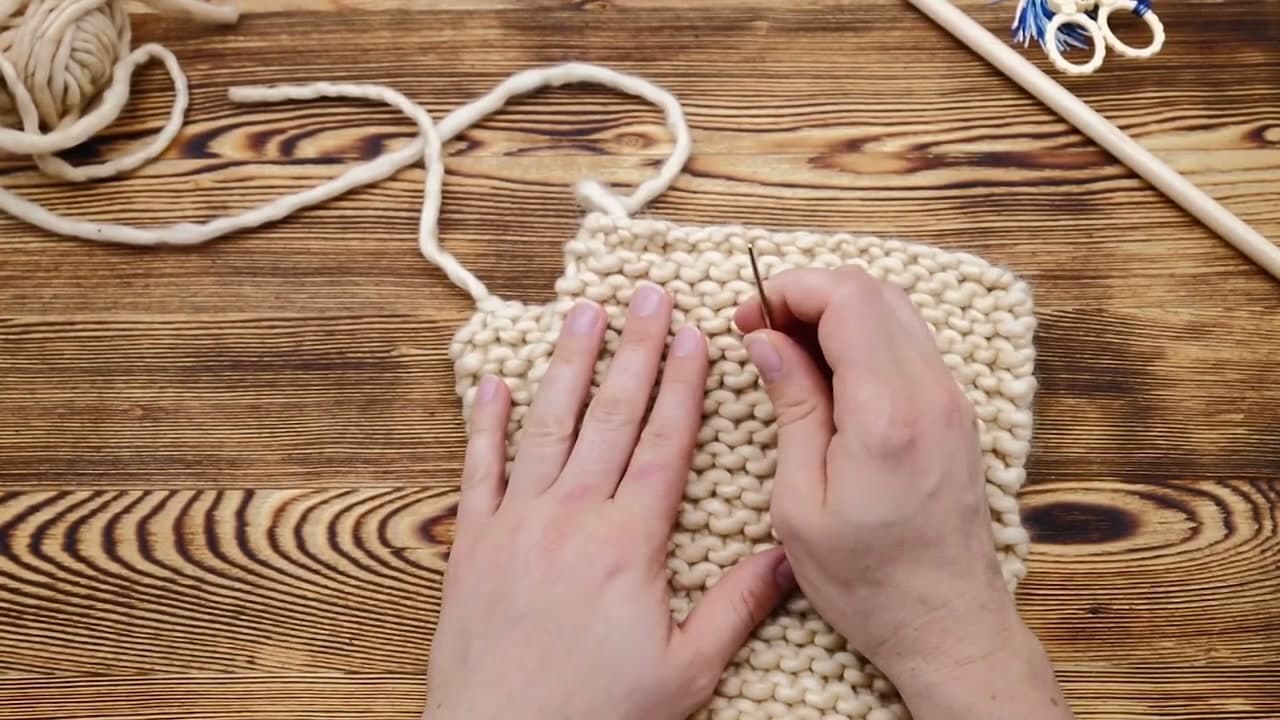 Step 7: Weave In the Tails With a Tapestry Needle - How to Knit a Scarf for Beginners