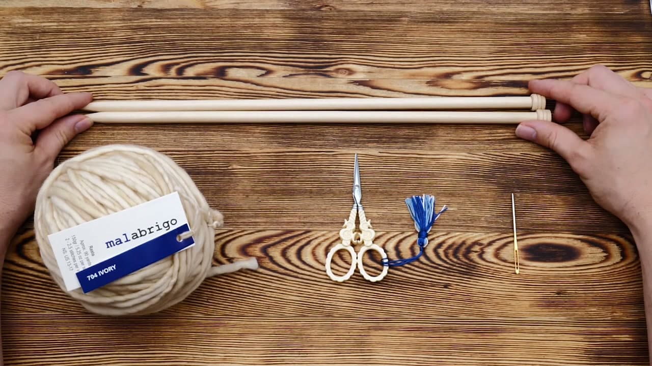 Step 1: Gather Super Bulky Yarn and Size 15 Knitting Needles - How to Knit a Scarf for Beginners