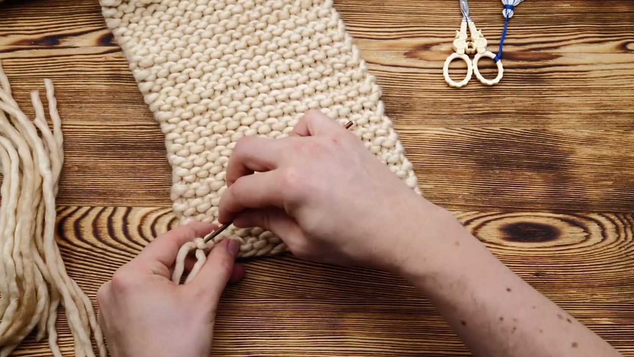 The finished result: How to Knit a Scarf for Beginners