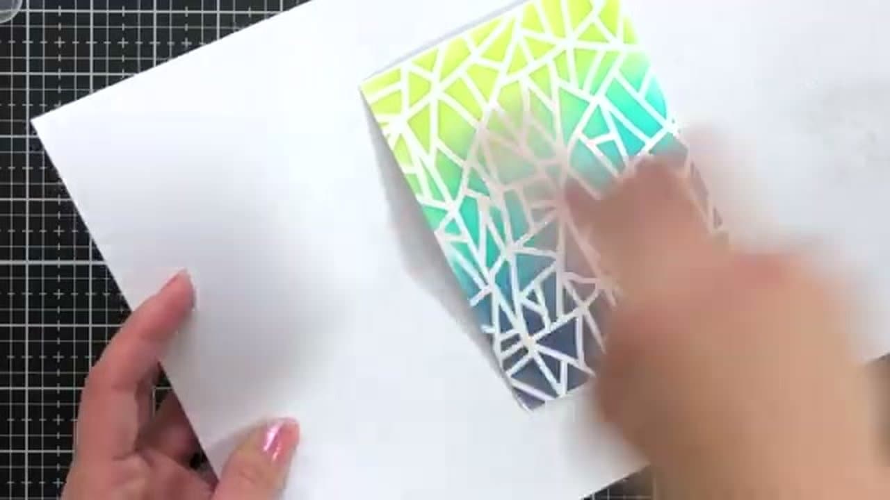Step 5: Step 5: Spray Shimmer and Lift the Stencil