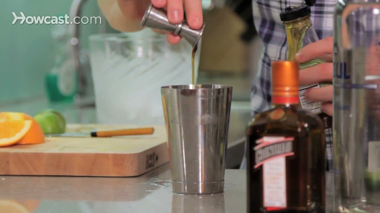 Step 4: Step 4: Add a splash of agave nectar