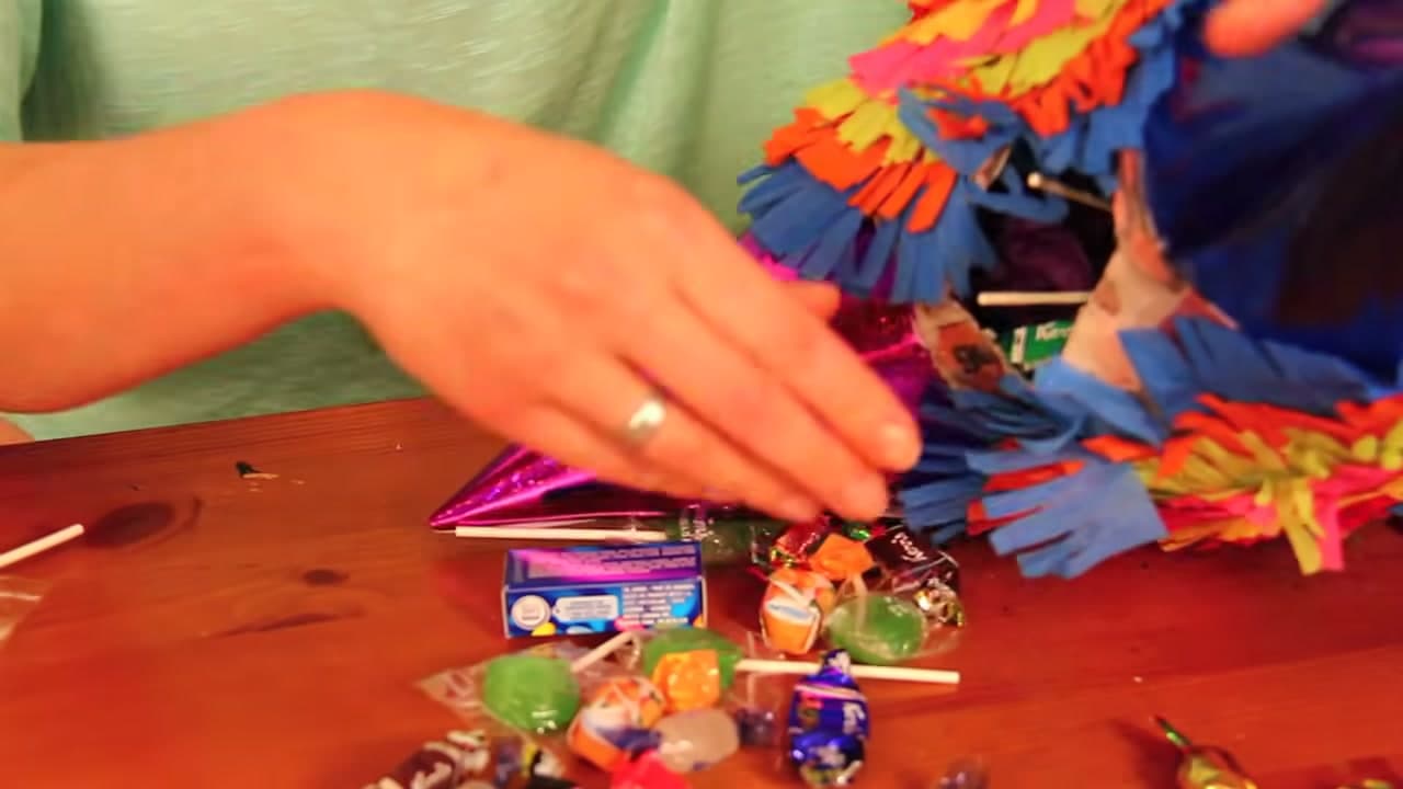 The finished result: How to Make a Pinata