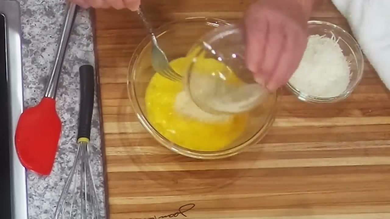 Step 3: Step 3: Whisk the Eggs, Cheese, and Pepper Off the Heat
