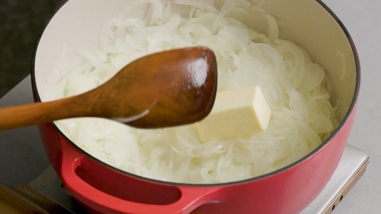 Step 4: Step 4: Caramelize the Onions (the 45-Minute Hero Step)